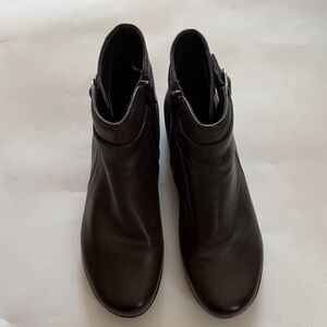 Naturalizer Dark Brown Ankle Boots